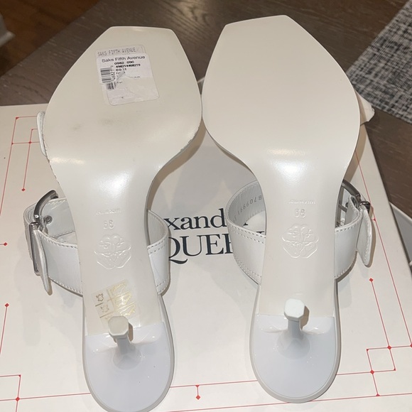 ❗️$1090 MCQUEEN HEELS NEW❗️ - Picture 7 of 7